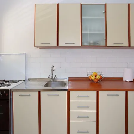 Apartment Josip *
